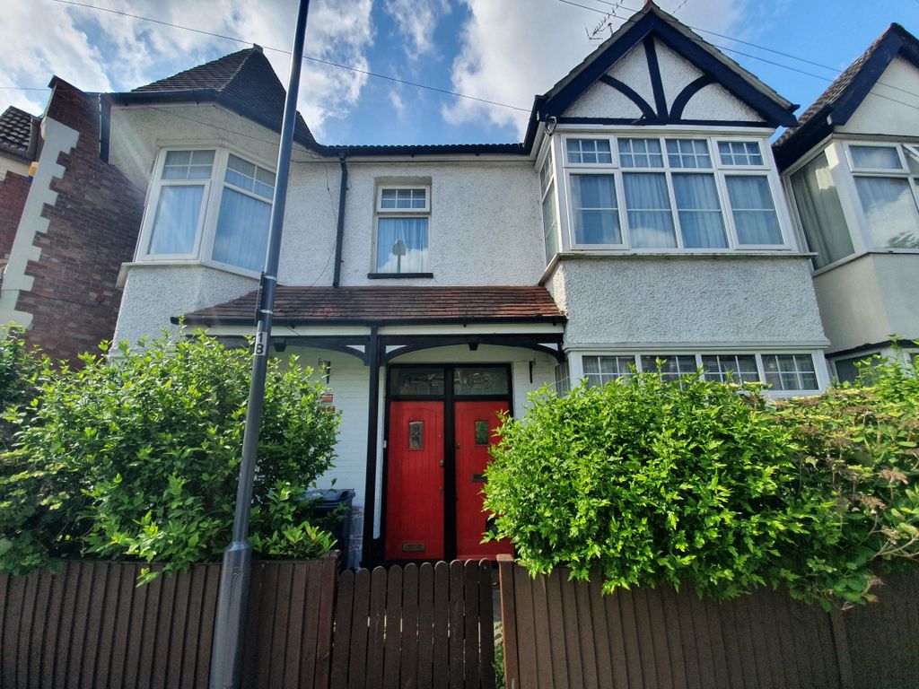 Property photo 1 of 11 Exterior