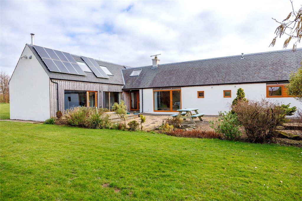 Property photo 3 of 26 Picture No. 02