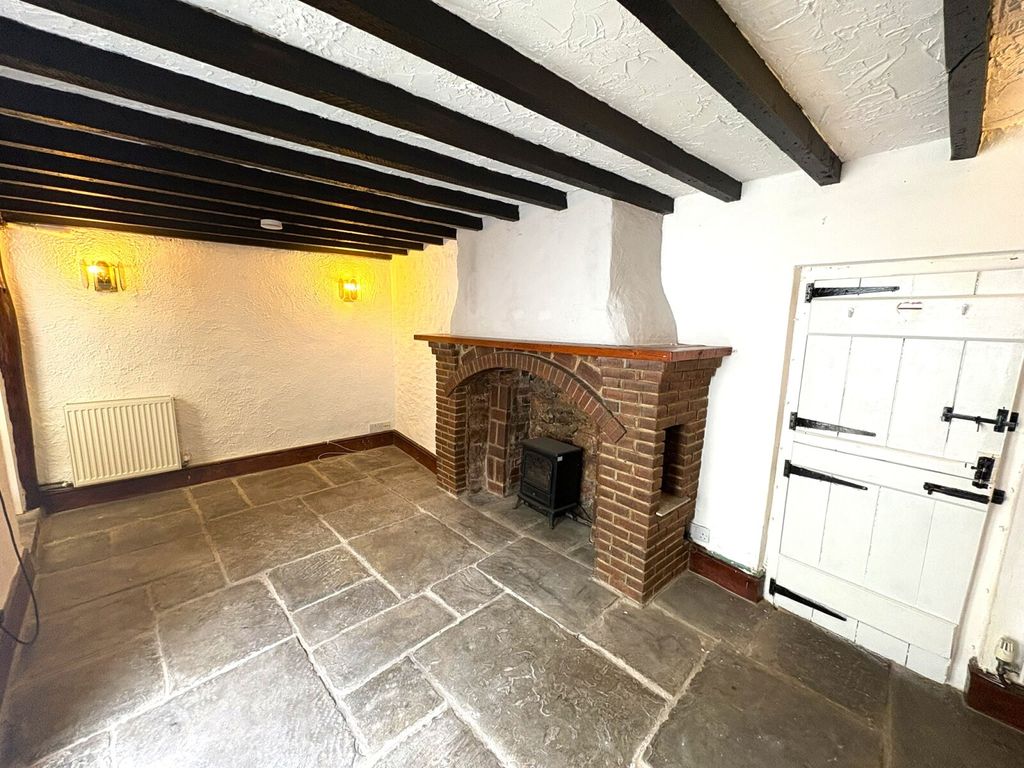 Property photo 2 of 9 Picture No. 22