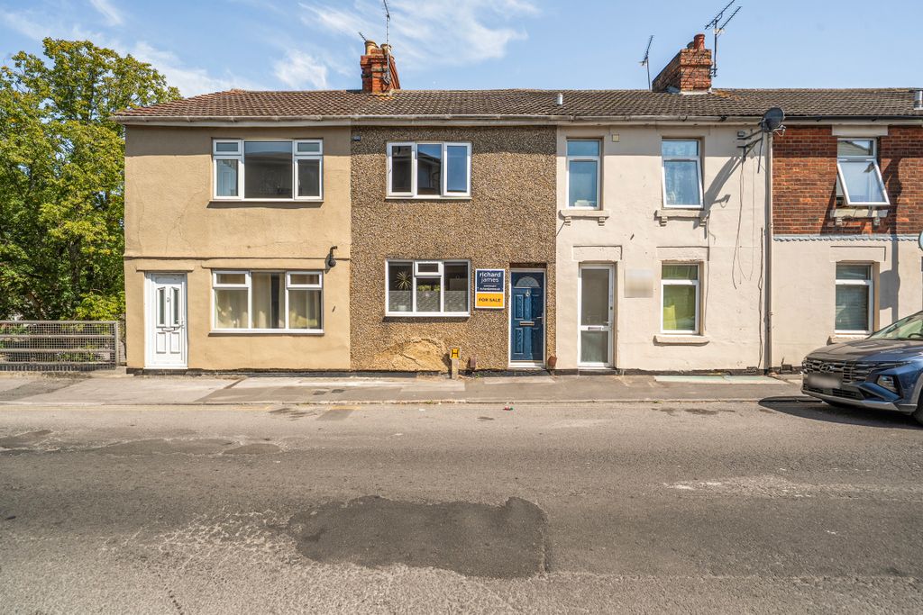 Property photo 1 of 10 16A7d8008c0E0E150295211