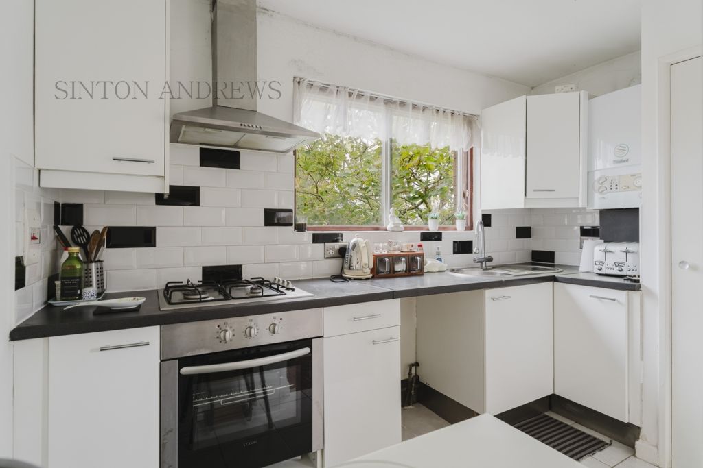 Property photo 3 of 10 Photo 5