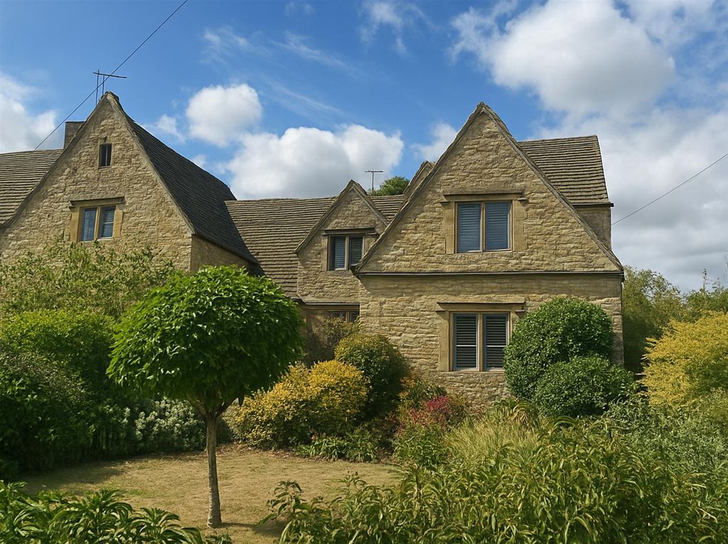 Property photo 1 of 9 Exterior