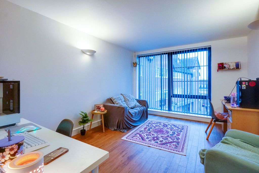 Property photo 1 of 7 1 Bedroom Apartment For Rent