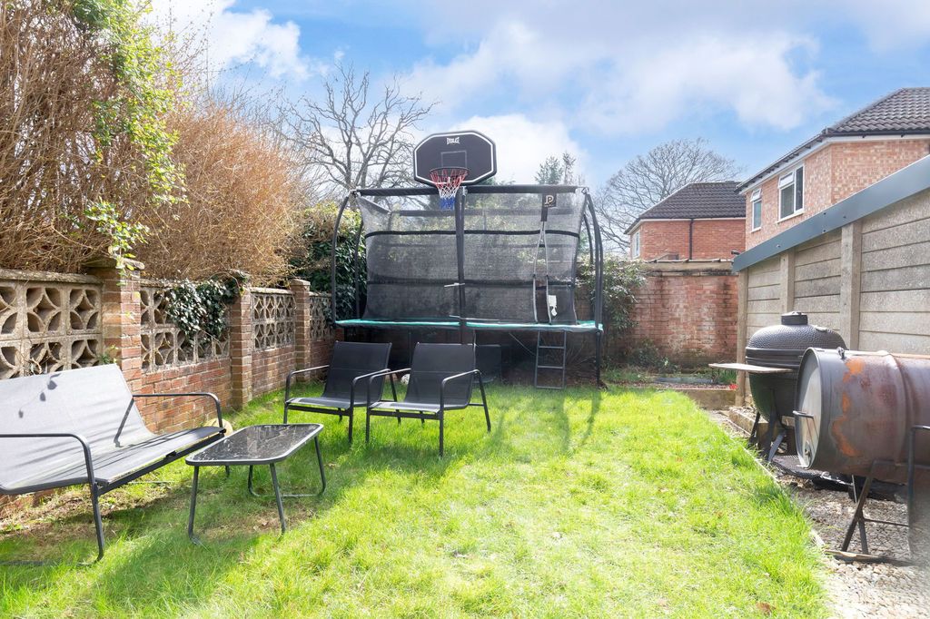 Property photo 3 of 13