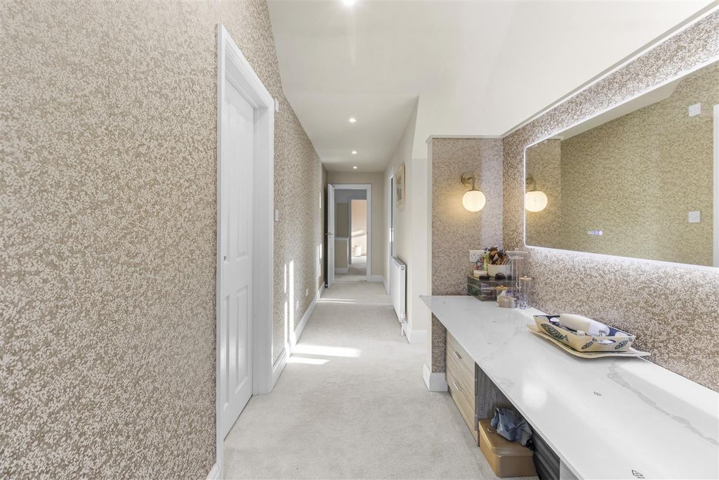 Additional image 20 of 4 bed detached house for saleEastbourne Road, Willingdon, Eastbourne BN20