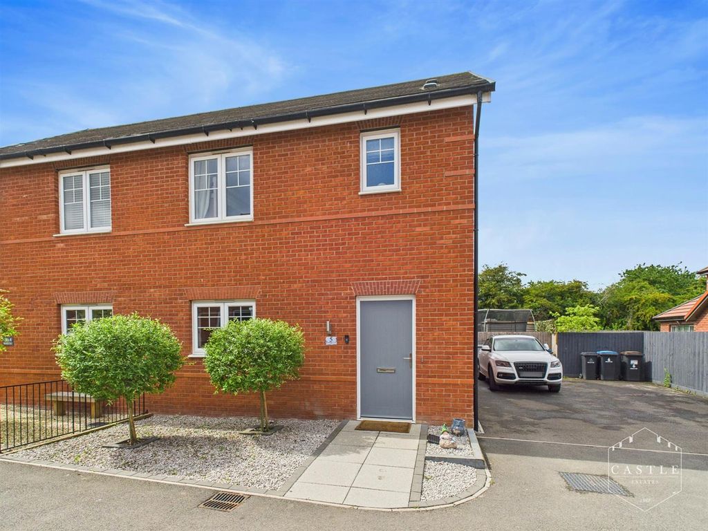 Property photo 1 of 16 Cam02833G0-Pr0574-Still028.Jpg
