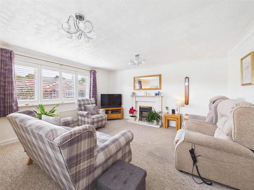 Property photo 3 of 14 Picture No. 02