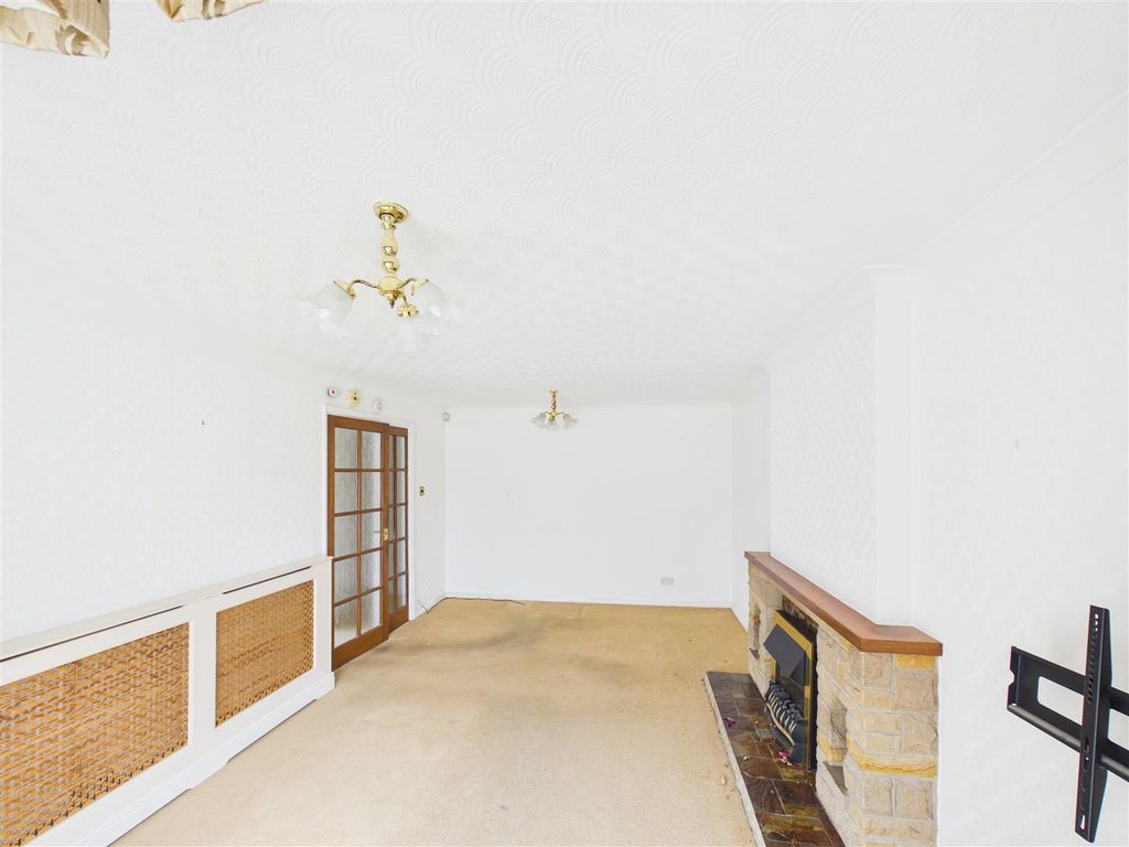 Property photo 2 of 22 Cam05207G0-Pr0091-Still002.Jpg