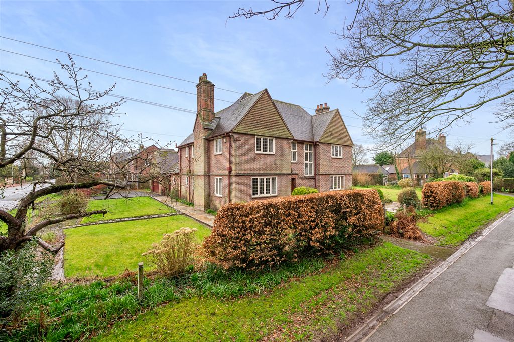 Property photo 1 of 43 Picture No. 66