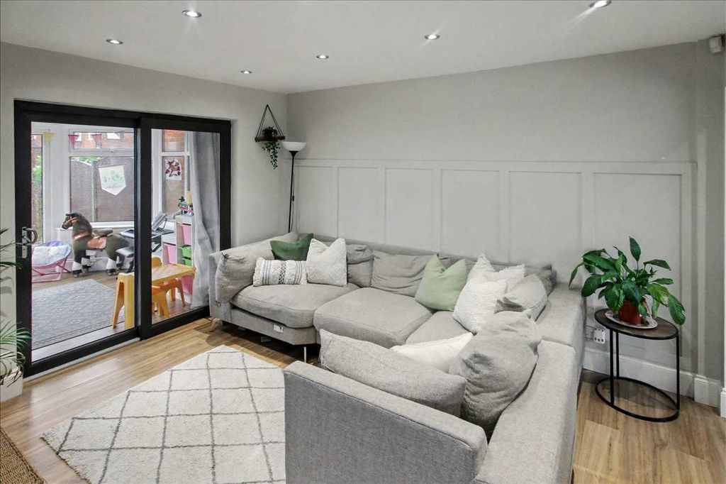 Property photo 3 of 16 Additional Photo