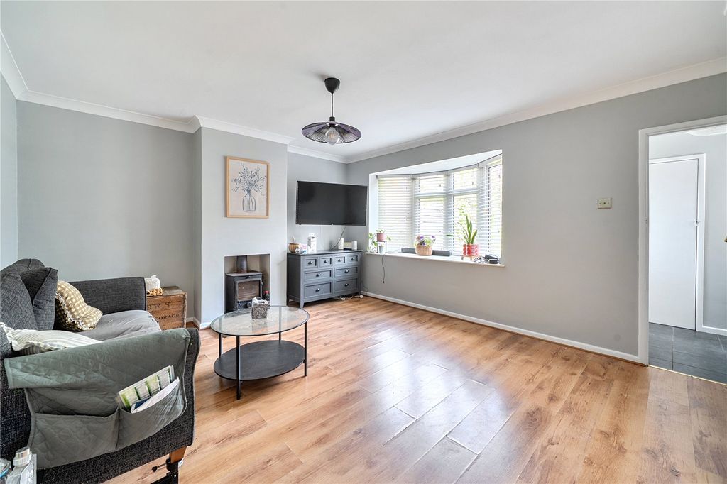 Property photo 2 of 21 Picture No. 14