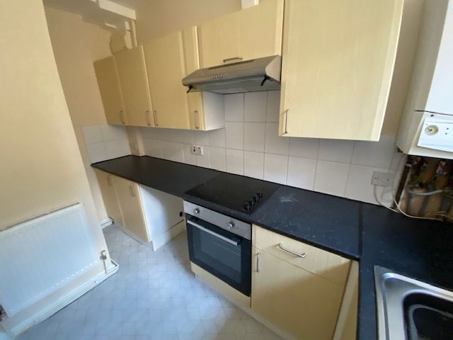 Property photo 2 of 12 Entrance Porch