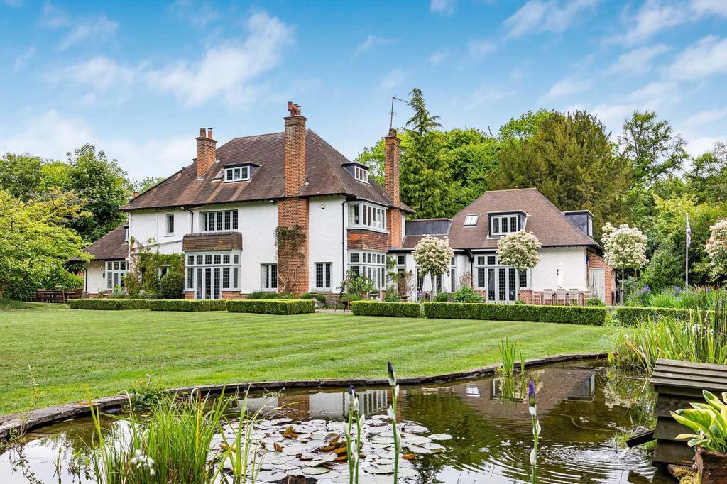 Additional image 33 of 7 bed detached house for saleHarpsden Woods, Harpsden, Henley-On-Thames, Oxfordshire RG9