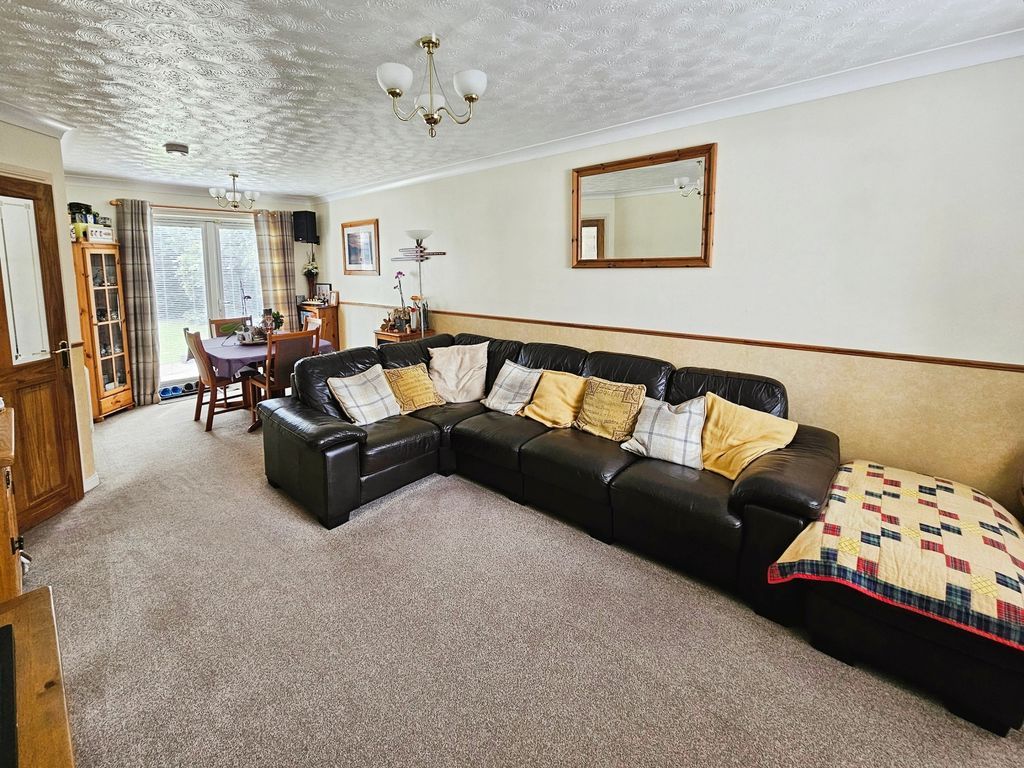 Property photo 2 of 12 Photo 10