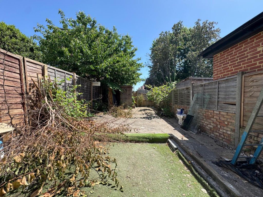 Property photo 3 of 4
