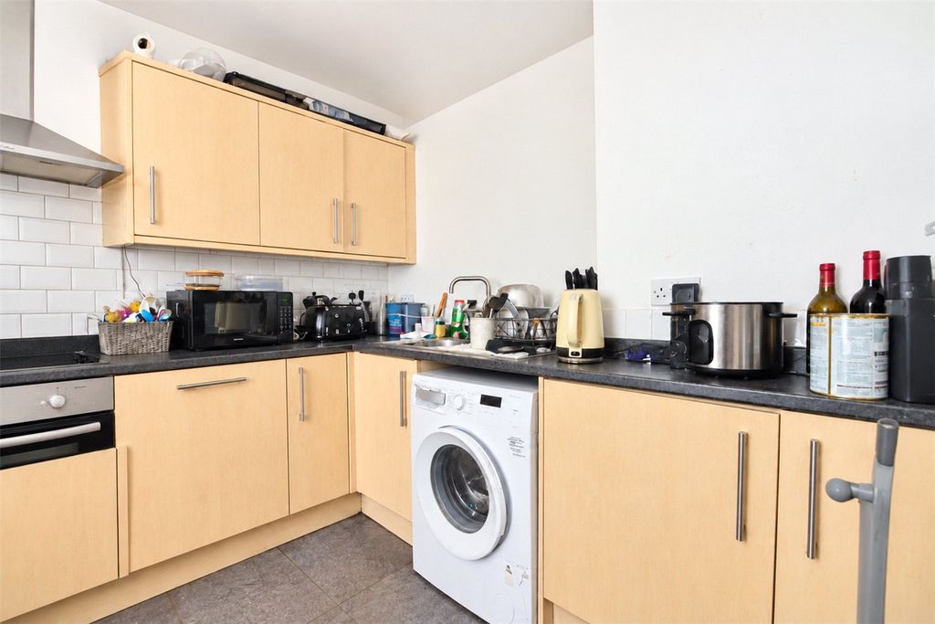 Property photo 3 of 7 Picture No. 02