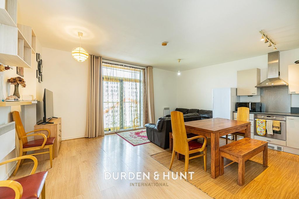 Property photo 3 of 19 Broomfield-31.Jpg