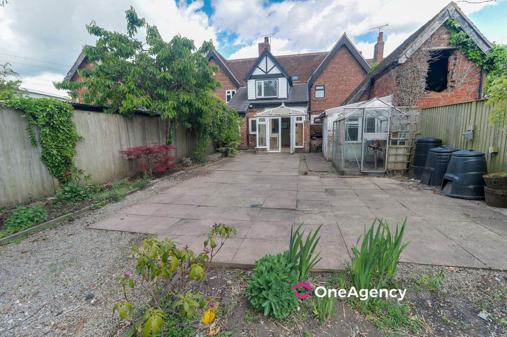 Property photo 3 of 24