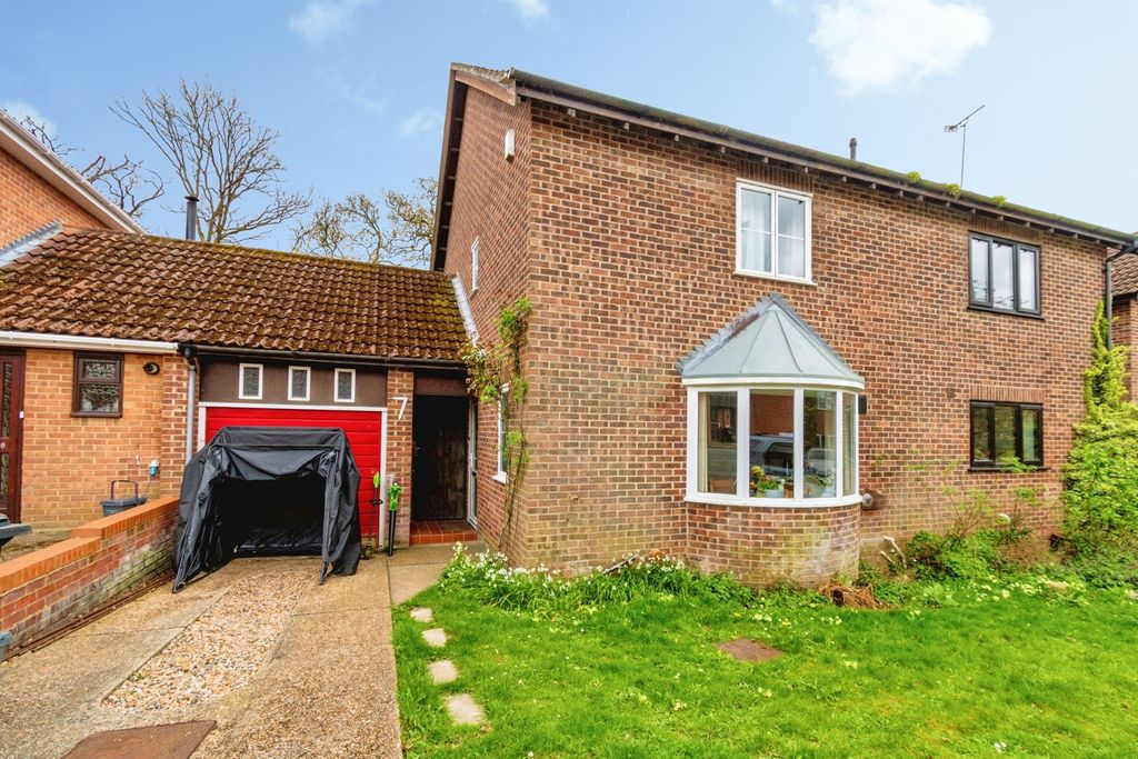 Property photo 1 of 19