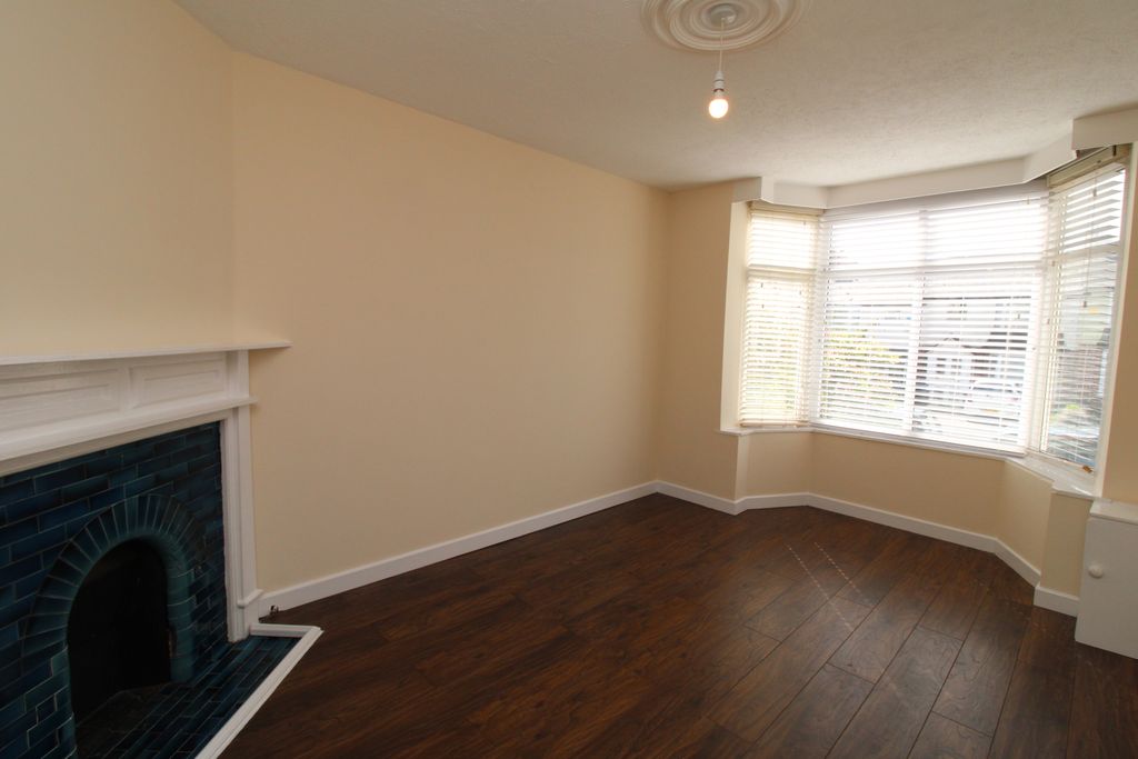 Property photo 3 of 14 Img_5780