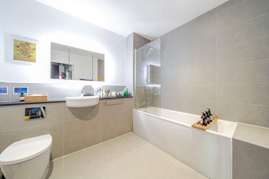 Property photo 3 of 13 Picture No. 18