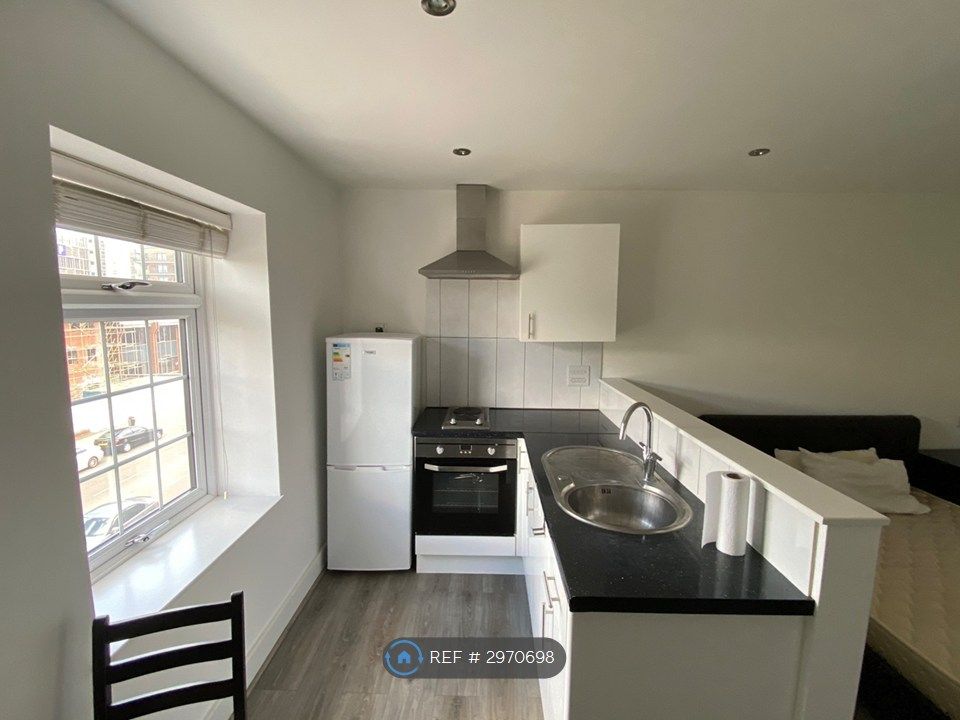 Property photo 2 of 5