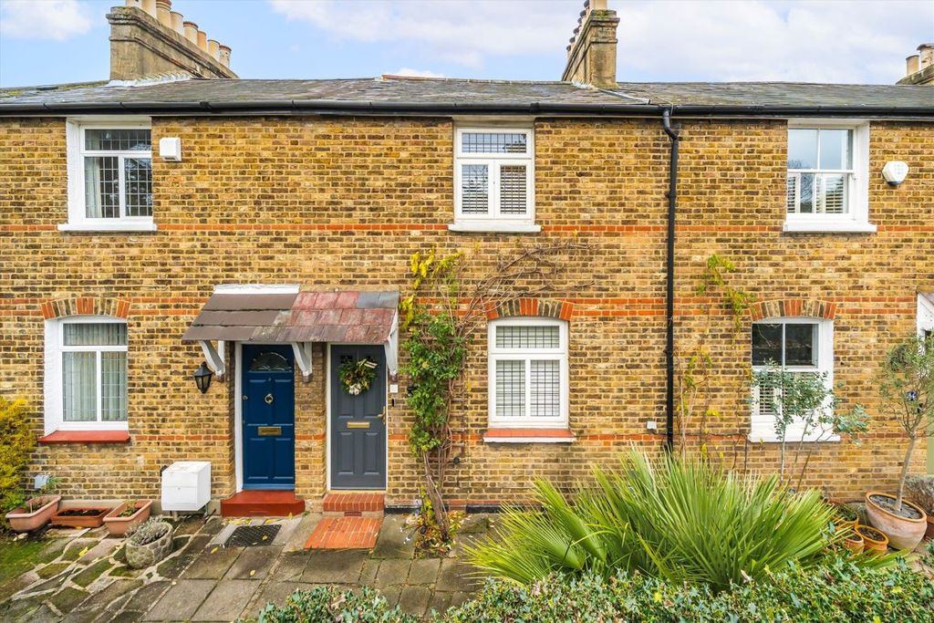 Property photo 1 of 6