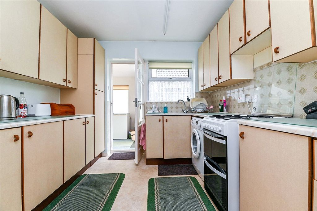 Property photo 3 of 15 Picture No. 04