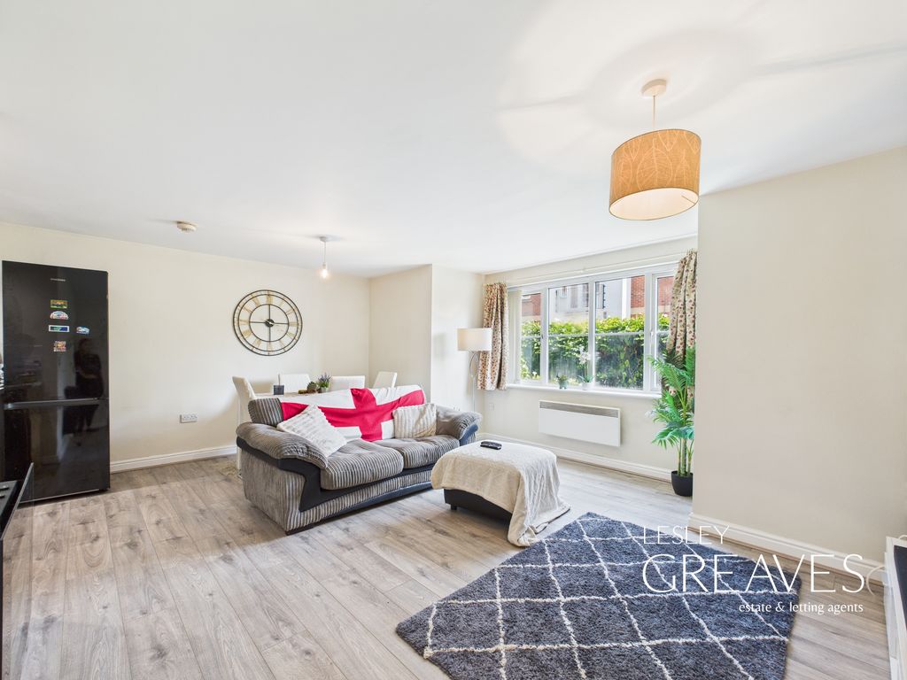 Property photo 3 of 11 Living/Dining Area