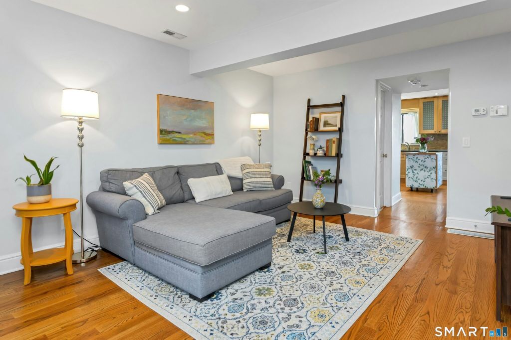 Property photo 2 of 20 <Alttext/>