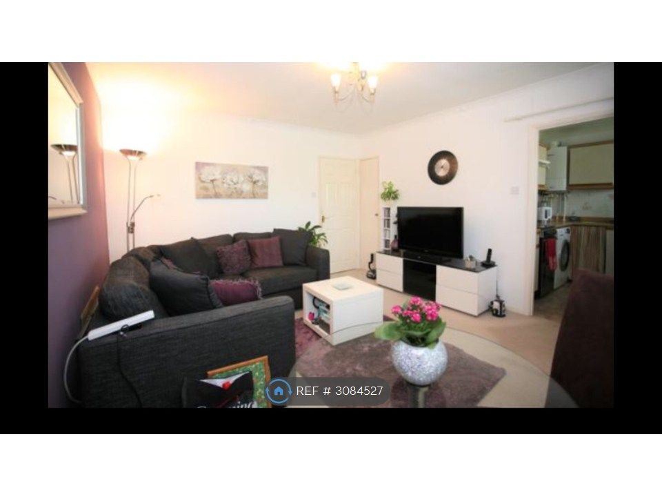 Property photo 3 of 11