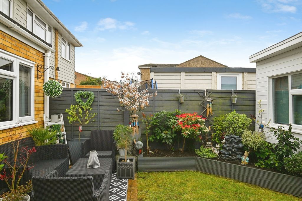 Property photo 2 of 15 Pbox-Img.Jpg