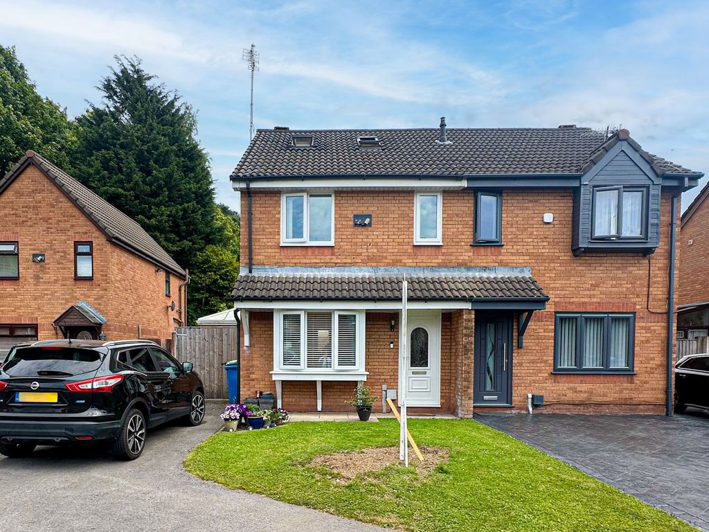 Property photo 1 of 17