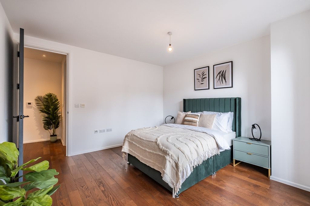 Property photo 3 of 7 Flat-20-39-Gransd...
