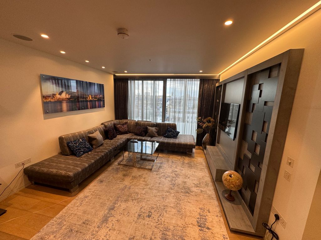 Property photo 1 of 35