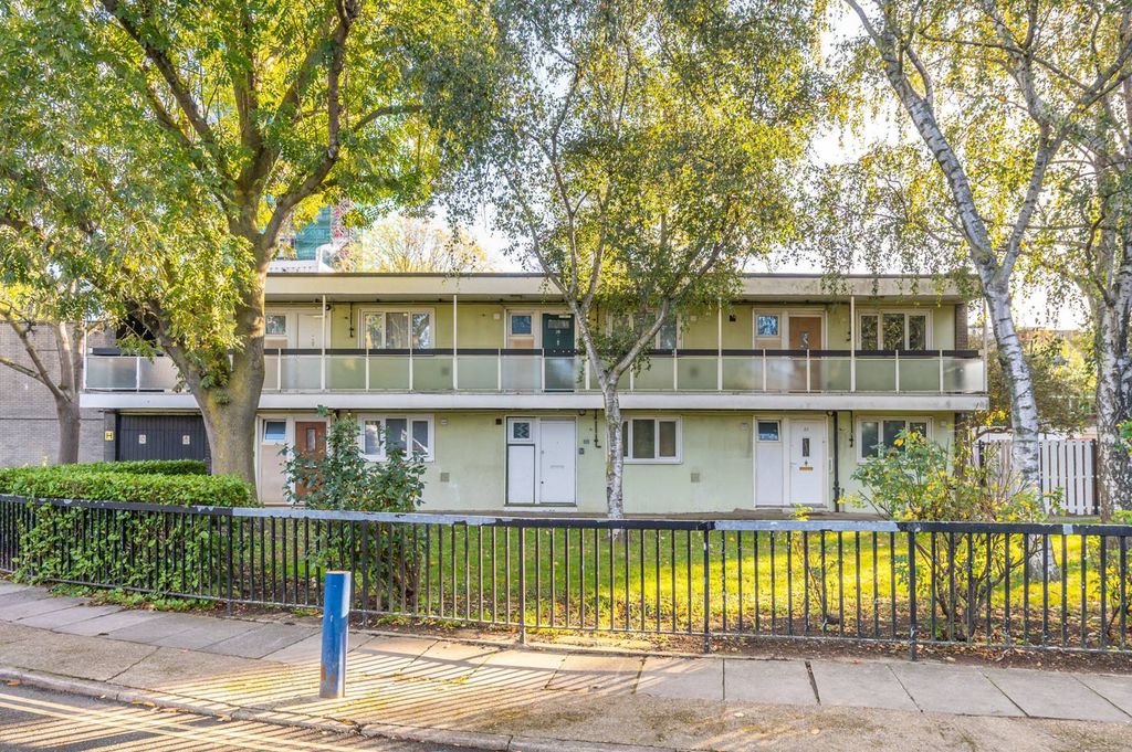 Property photo 3 of 17