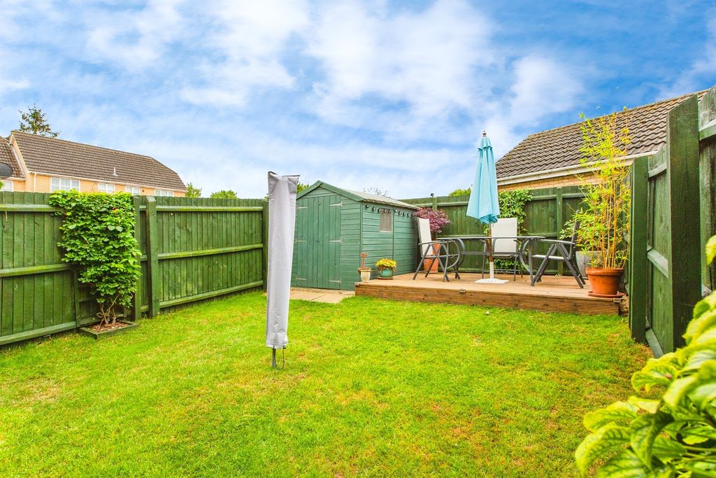 Property photo 2 of 12