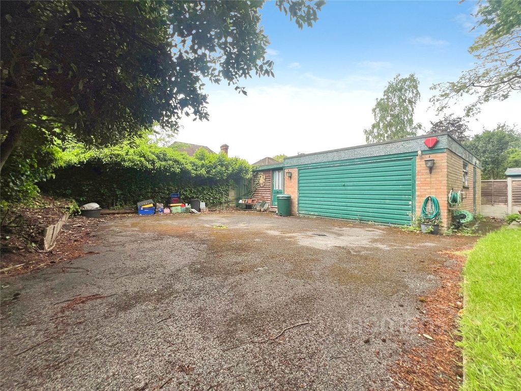 Additional image 18 of 4 bed detached house for saleWinton Road, Aldershot, Hampshire GU11
