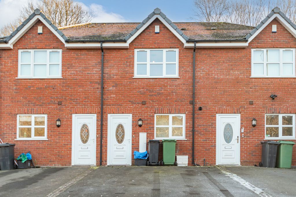 Property photo 1 of 11 Photo 1