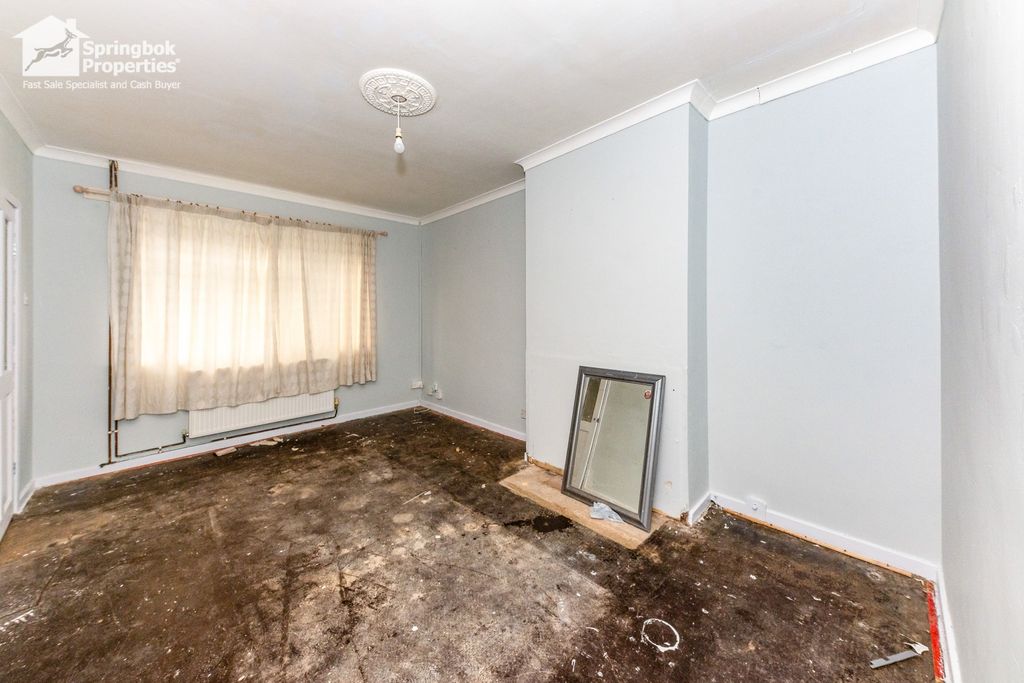 Property photo 2 of 18 Image 1