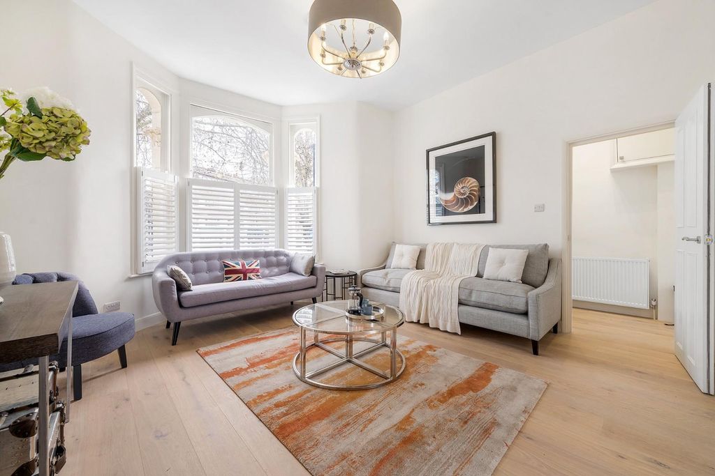 Property photo 3 of 19 Reception (2).Jpg