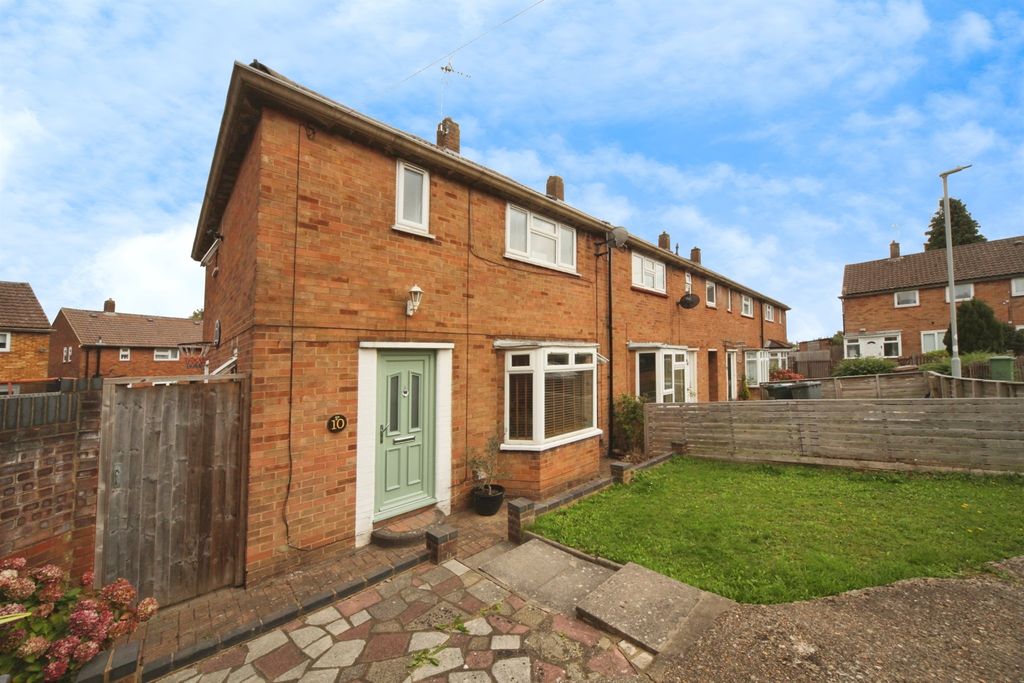 Property photo 1 of 17
