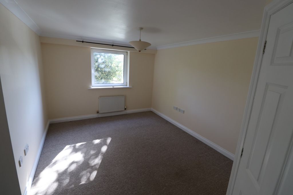 Property photo 3 of 12 Img_7149