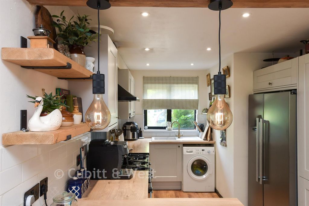 Property photo 3 of 15 Internal Lifestyle Photograph