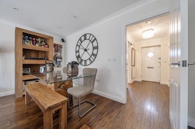 Property photo 3 of 20 Dining Room