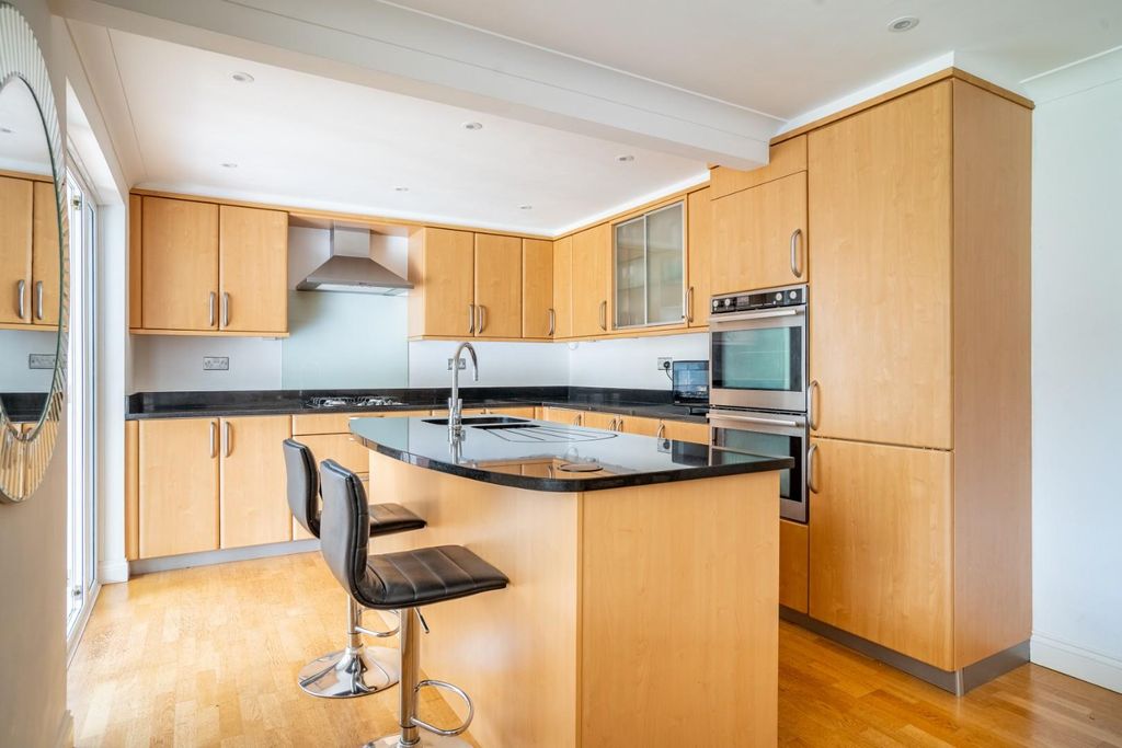 Property photo 3 of 14 Wfr-5.Jpg