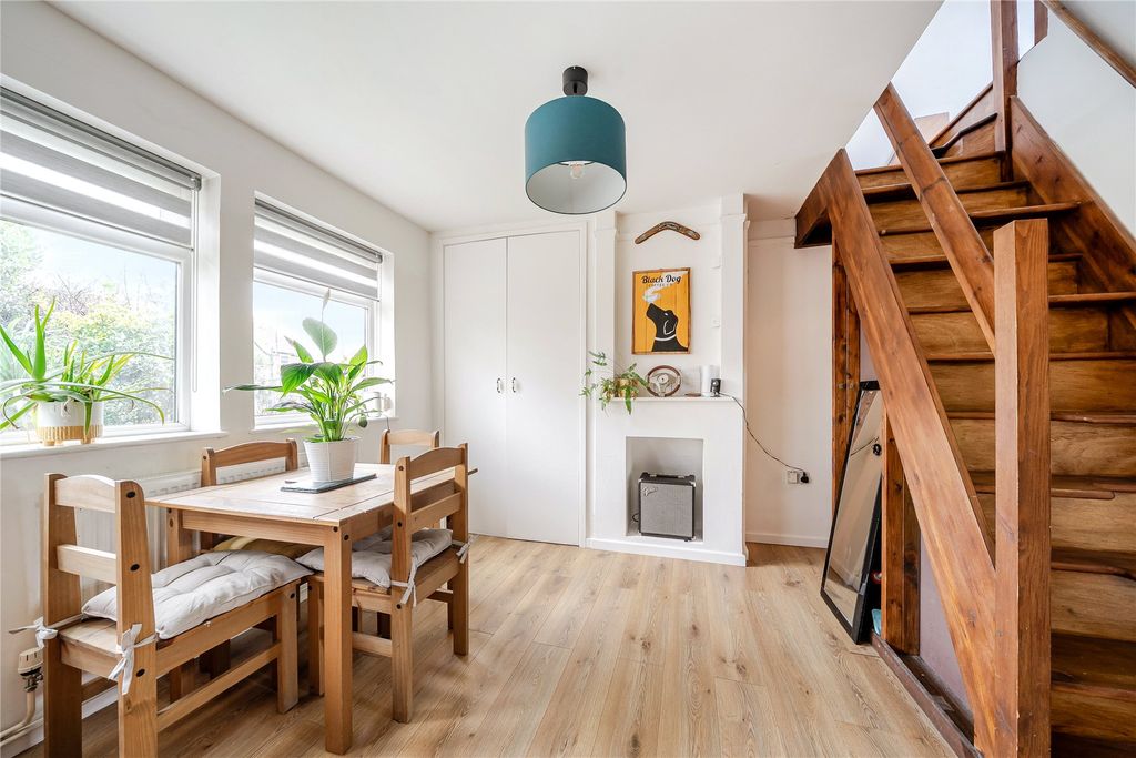 Property photo 3 of 15 Picture No. 04