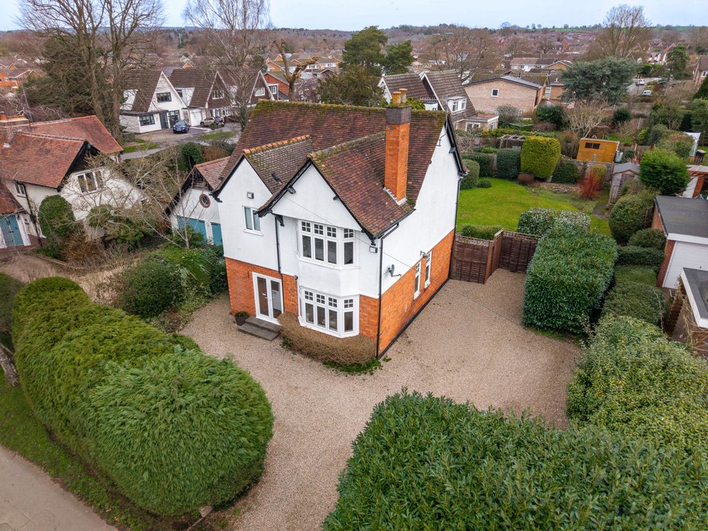 Property photo 1 of 17