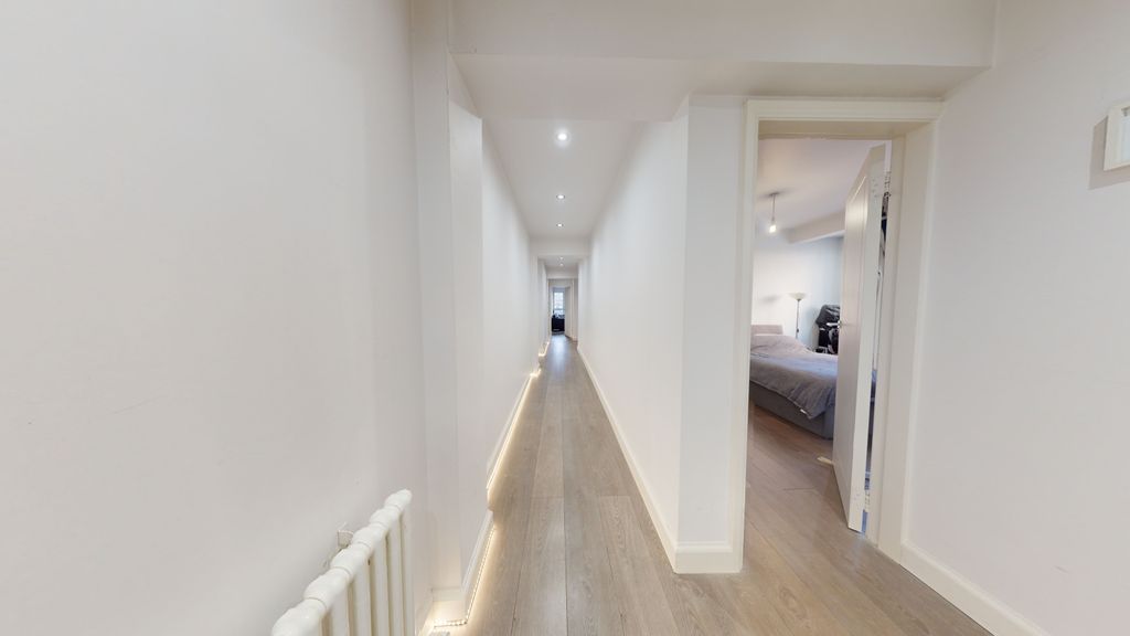 Property photo 2 of 10 Gallery