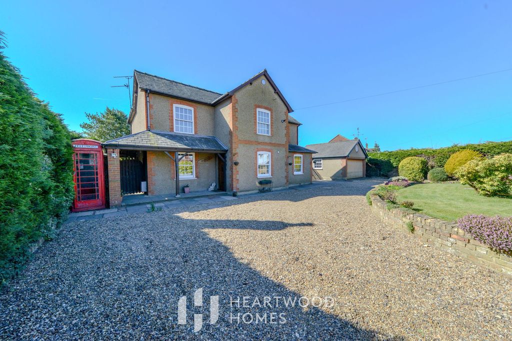 Property photo 1 of 33